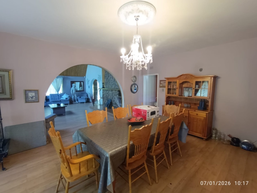 5 Bedroom Property for Sale in Wilkeville North West